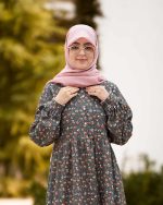 پیراهن ست مادر و کودک مدل جانای مادرانه رنگ زمینه سبز یشمی کد: AB21010 - تصویر 2