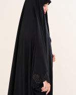 چادر عربی اصیل گلدوزی طرح  زنبق با پارچه ندا کد CH222076 - تصویر 2