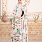 چادر رنگی سنتي زمینه سفيد طرح باغ رضوان 1 كد CH315070