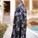 چادر رنگی سنتي زمینه مشکی بنفش باغ رضوان 2 كد CH315076