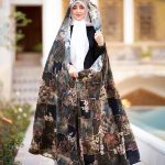 چادر رنگی سنتي زمینه مشکی قهوه ای باغ رضوان3 كد CH315079