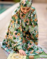 چادر نماز رنگی طرحدار پارچه کُدَری زمینه سبز کد CH 004 - تصویر 5