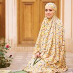 چادر نماز رنگی طرحدار پارچه کُدَری زمینه نارنجی زرد کد CH 005