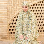 چادر نماز رنگی طرحدار پارچه کُدَری زمینه سبز فیروزه ای کد CH 009