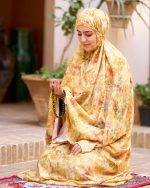 چادر نماز رنگی طرحدار پارچه کُدَری زمینه زرد نارنجی کد CH 018 - تصویر 4