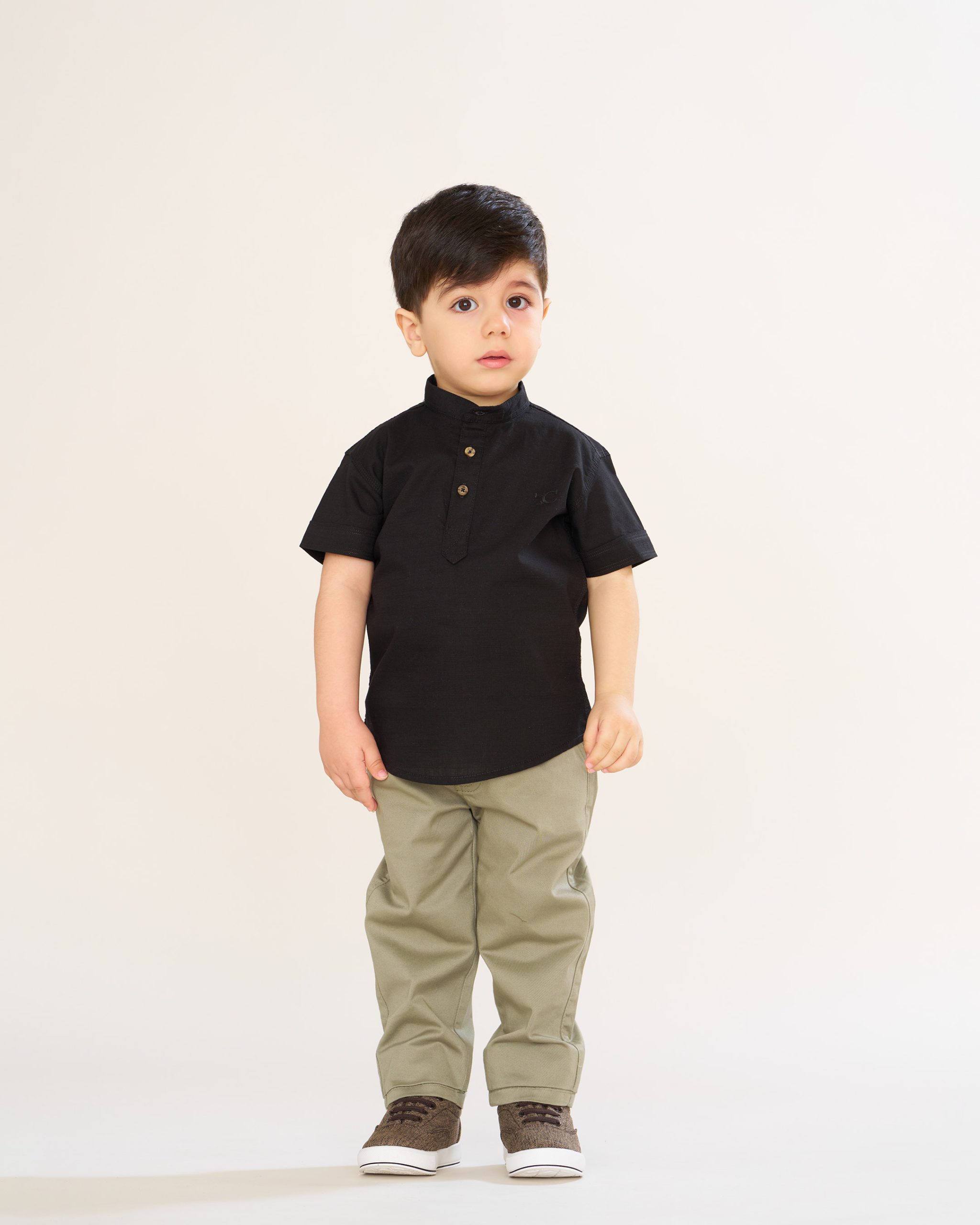 PB12077---03-web پیراهن صدرا مشکی آستین کوتاه پارچه لنین بچه گانه PB12077 - تصویر 1