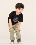 تیشرت مشکی آستین کوتاه چاپی با ذکر شریف "حسین" کد TB11003 از مجموعه سَفینَةُ النَجاة - تصویر 3